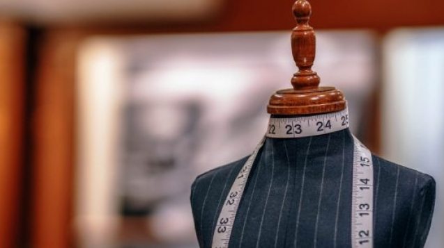 cropped-mannequin-2566559.jpg