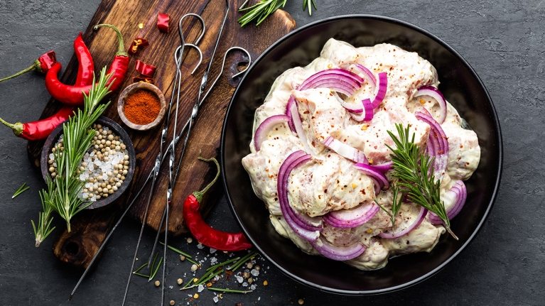 shashlik-marinated-for-grill-PVH5GNT
