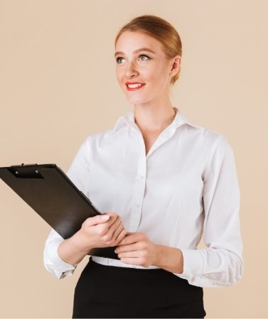amazing-business-woman-holding-clipboard-looking-8E2Y5Z7