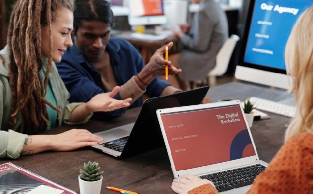 b24eb742baa7ec4cf4f86e8519776825