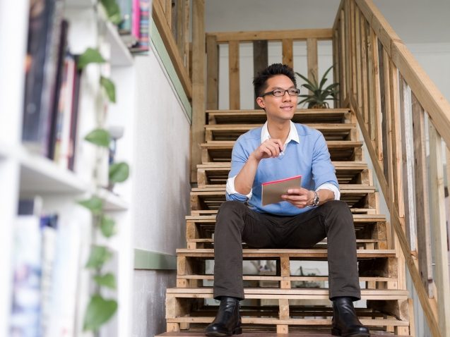 portrait-of-young-businessman-in-casual-P86QBSV