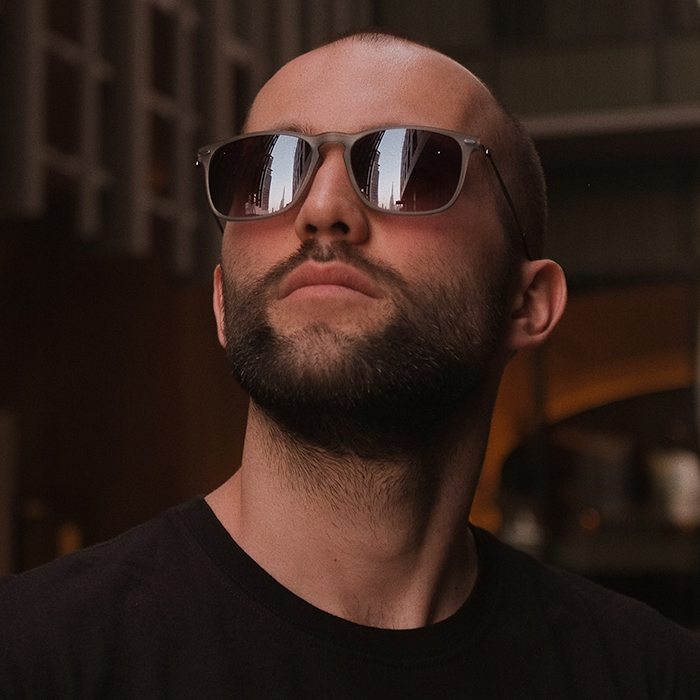 dmitry-zmiy-d3RFm8ULDuM-unsplash