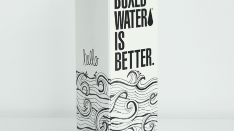 boxed-water-is-better-7mr6Yx-8WLc-unsplash 1 (1)