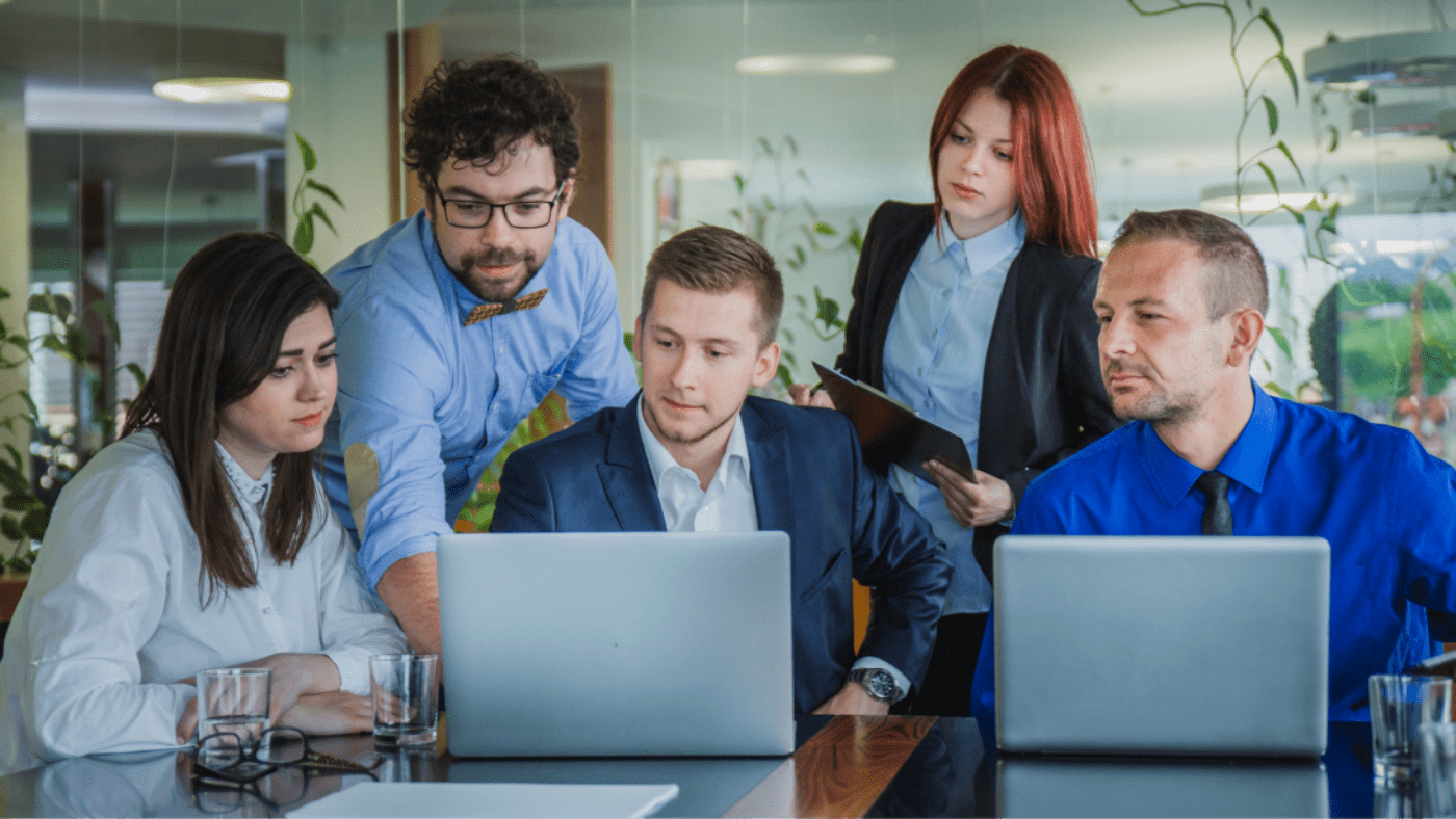 group-people-working-team (4)