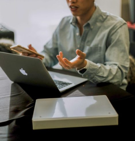 priscilla-du-preez-432_UfGLmTA-unsplash