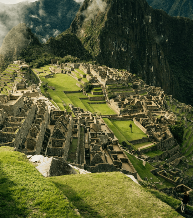 eduardo-flores-e2Jiqrl4n_g-unsplash-1