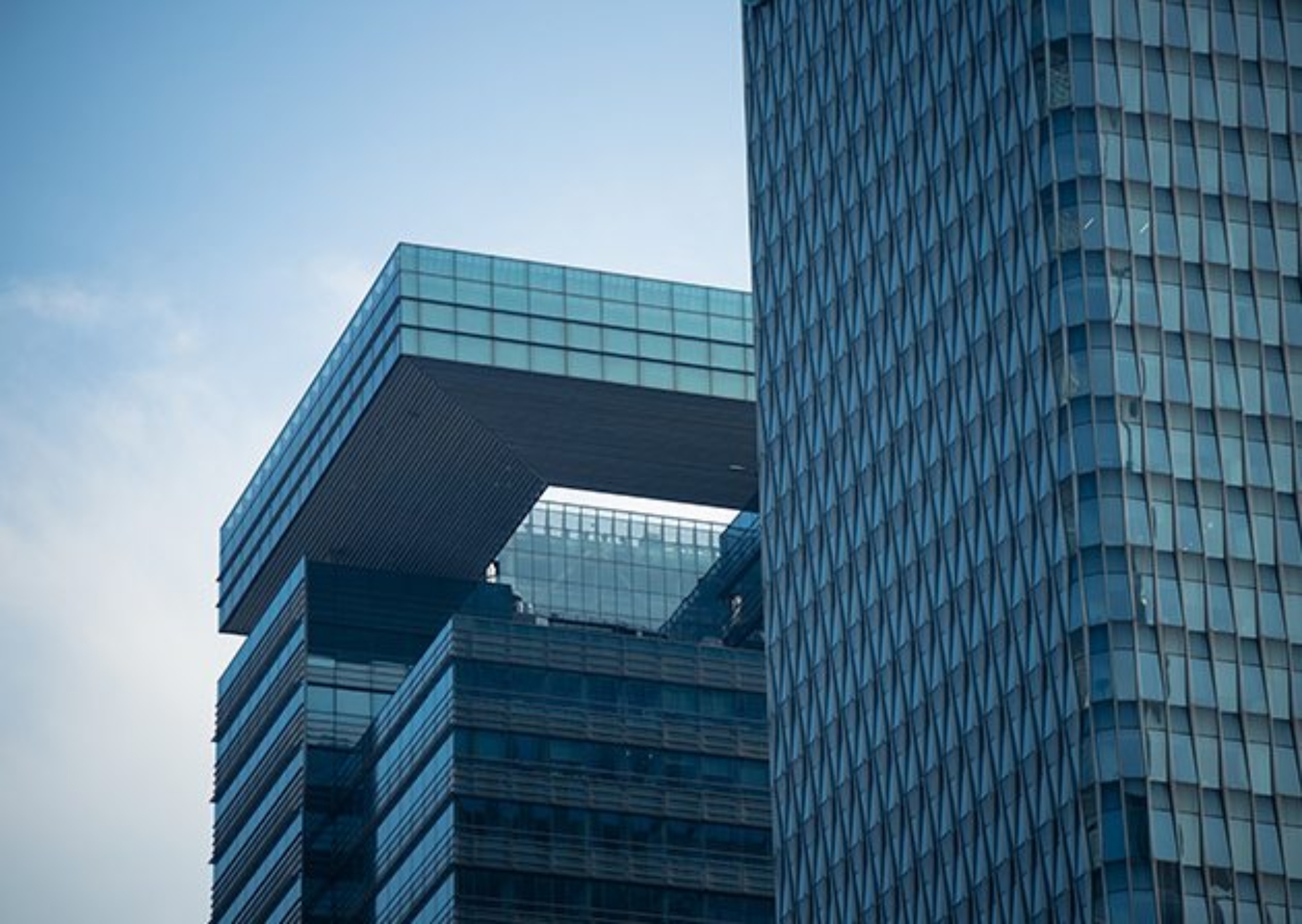abhishek-anand-ACkEMZGoloY-unsplash
