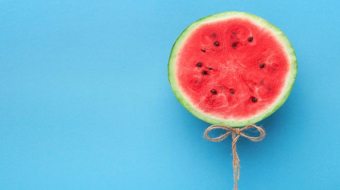 watermelon-balloon-on-blue-background-creative-57PNH8Q (3)