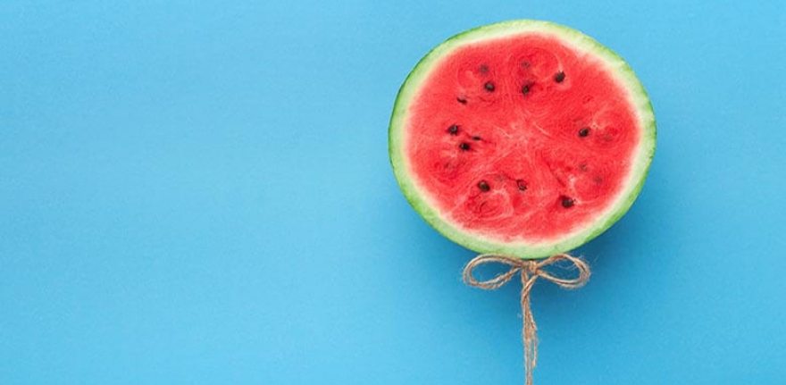 watermelon-balloon-on-blue-background-creative-57PNH8Q (3)