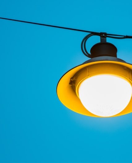 pexels-oronzo-roberti-929661-min