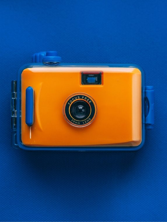 di_an_h-9jsV5uKbAEM-unsplash-min