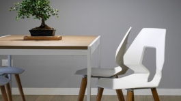 davide-cantelli-ajisKc2uuFk-unsplash