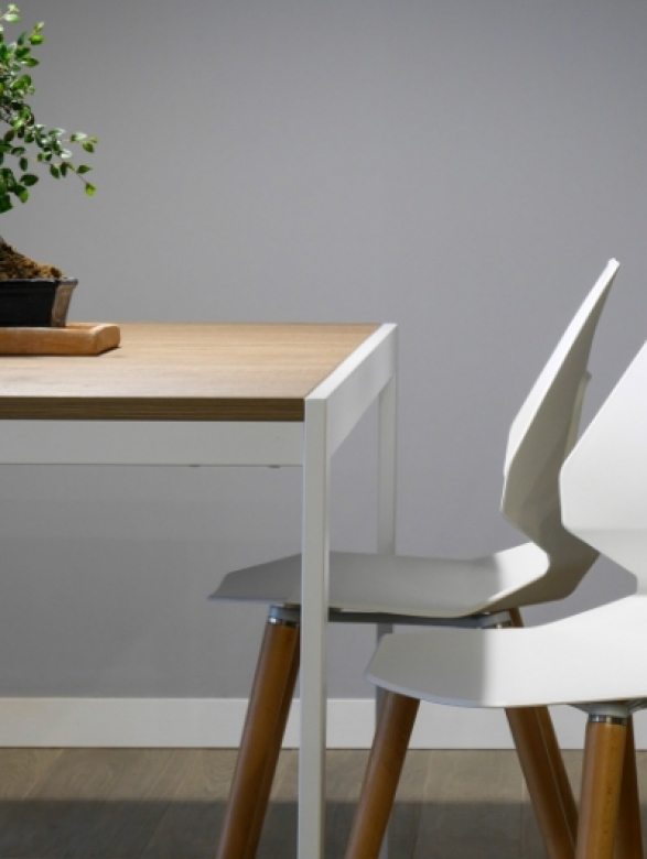 davide-cantelli-ajisKc2uuFk-unsplash