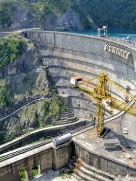 alex-bagirov-151675-unsplash