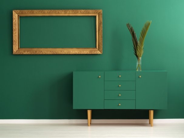 green-and-gold-interior-PZ7WEG9