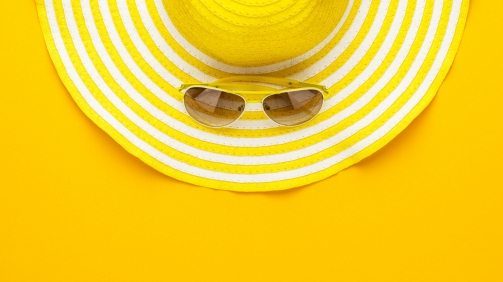 sunglasses-and-striped-retro-hat-PGEBDPR