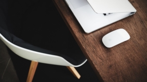 luca-bravo-ujhKqutt3f0-unsplash