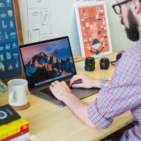 mia-baker-25EQ2lb0ph8-unsplash