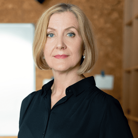 pexels-mikhail-nilov-8871884 1 (2)