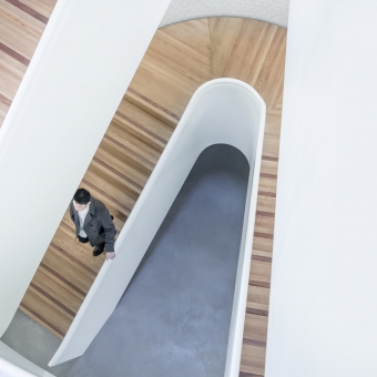 mx_6qaqayfq-raphael-koh