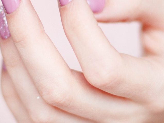 care-clean-close-up-939835