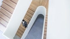 mx_6qaqayfq-raphael-koh