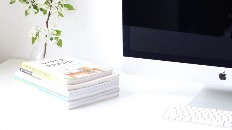 photo-1493307100940-ac5f30709573-(1)