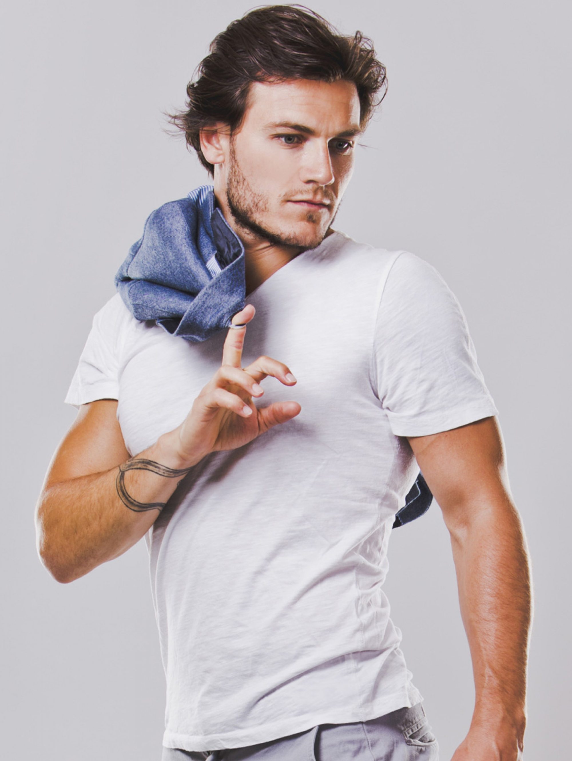 caucasian-man-wearing-blue-jacket-white-shirt-and-PEF4WCU