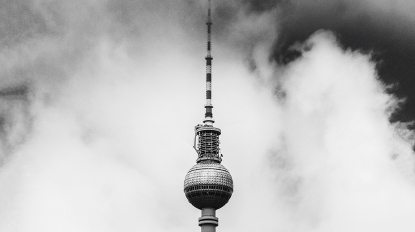 polaroidville-408585-unsplash