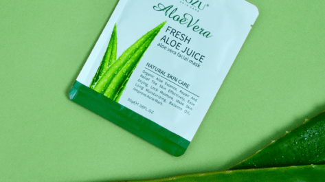 mahbod-akhzami-EzCNMT9_paM-unsplash 1