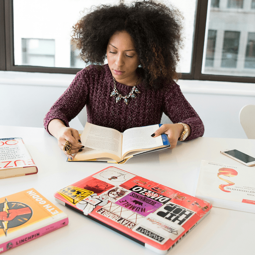 christina-wocintechchat-com-PeGY2dwkLgA-unsplash 1 (3)