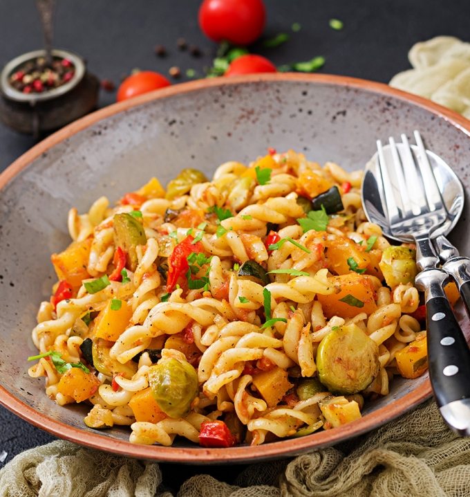 vegan-fusilli-vegetable-paste-with-pumpkin-PX2FXCJ