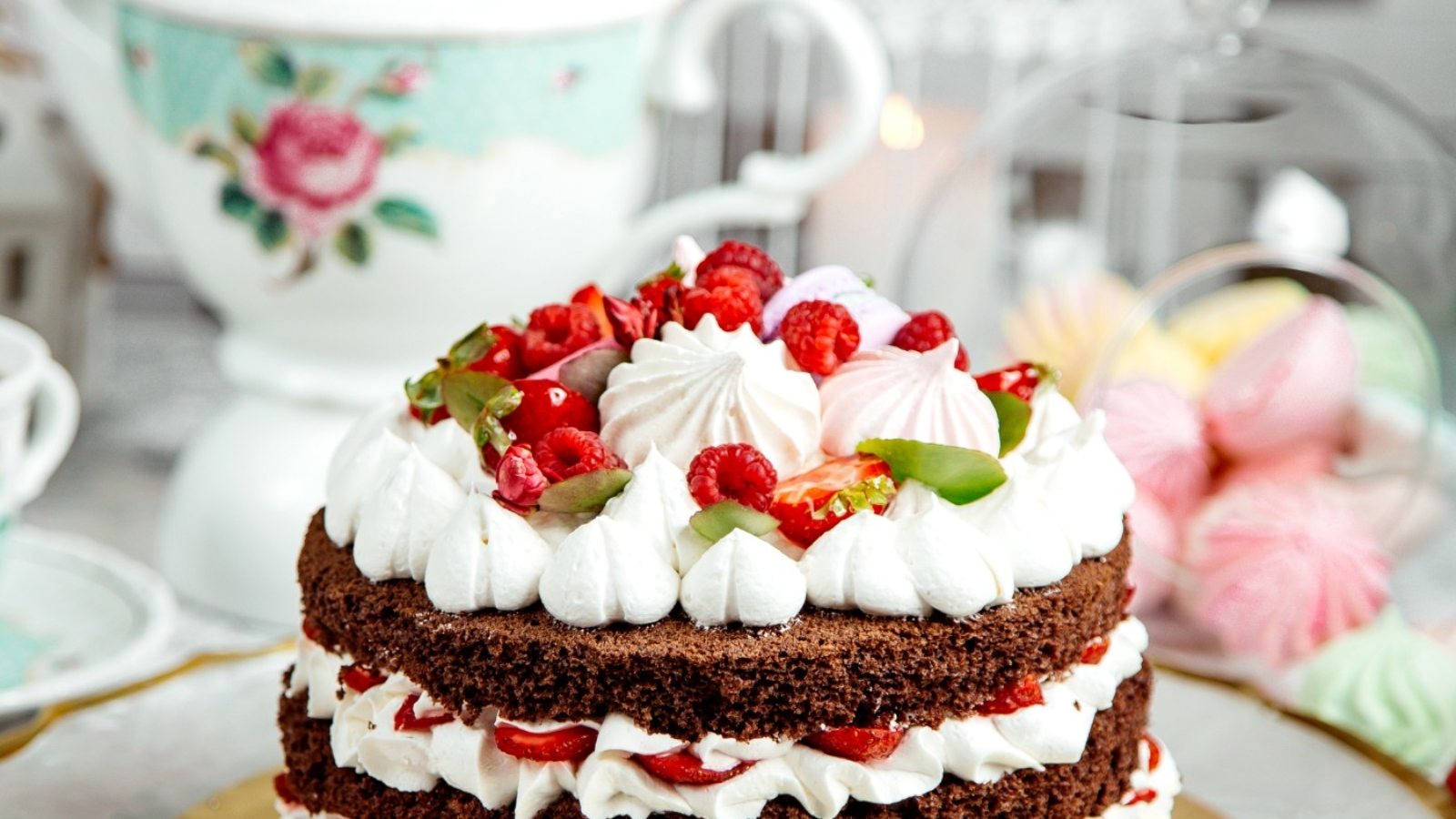 chocolate-cake-with-whipped-cream-fruits