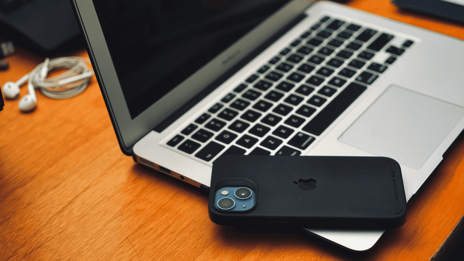 daniel-octavian-0K-8AhKkhKM-unsplash (1)