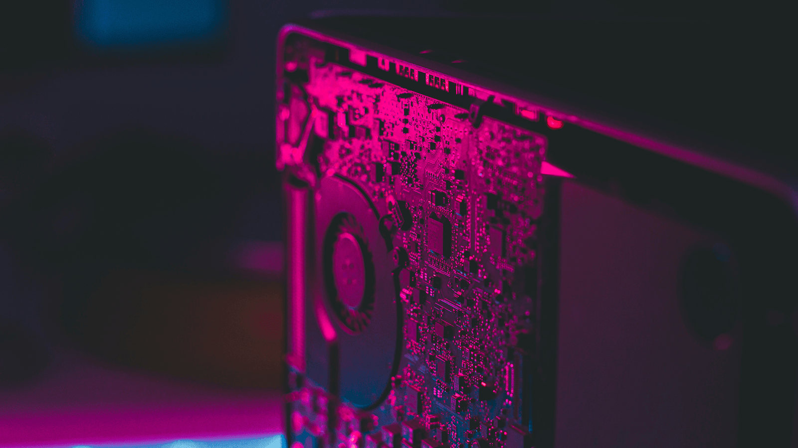 krzysztof-hepner-C1JTOq_uTpY-unsplash (1)