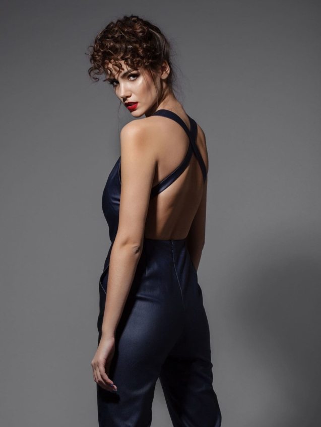 young-sexy-beautiful-woman-with-fashion-hairstyle-PYWHD52