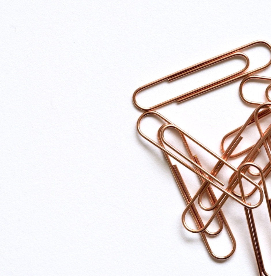 pexels-jess-bailey-designs-983828-min