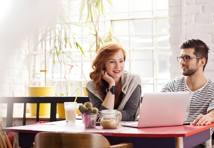 startup-owners-in-creative-interior-PKQXM6J