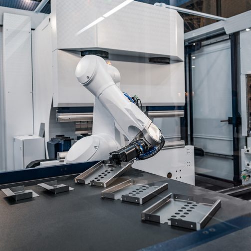 home 14 robotic-arm-modern-industrial-technology-ducyzj7