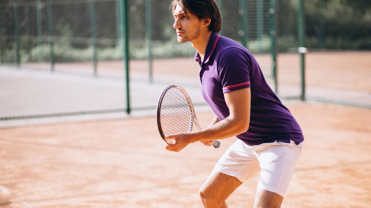 young-man-tennis-player-court(6)