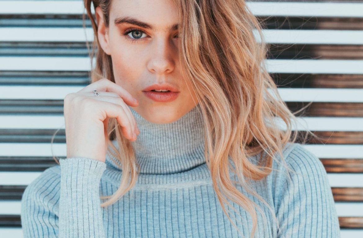 fezbot2000-365718-unsplash